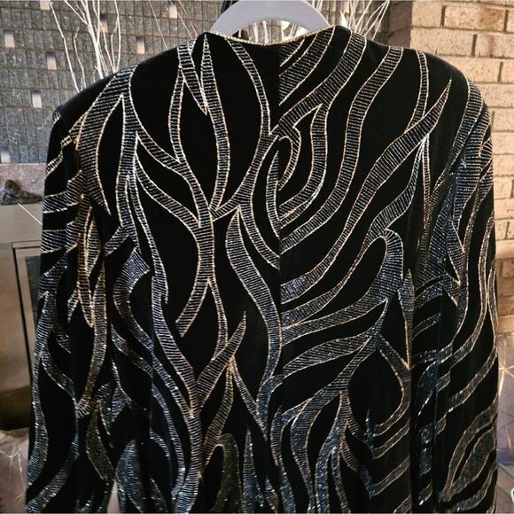 Vintage Embellished Black Velvet Jacket With and Silver with Gold Trim - Picture 11 of 16